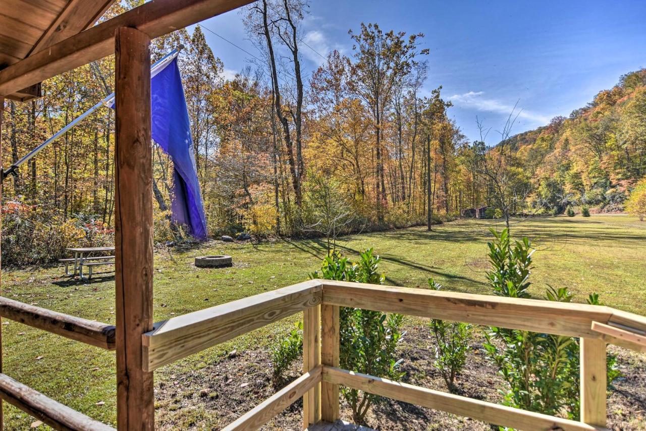 Pet-Friendly Cabin With Fire Pit And River Access! Parsons Extérieur photo